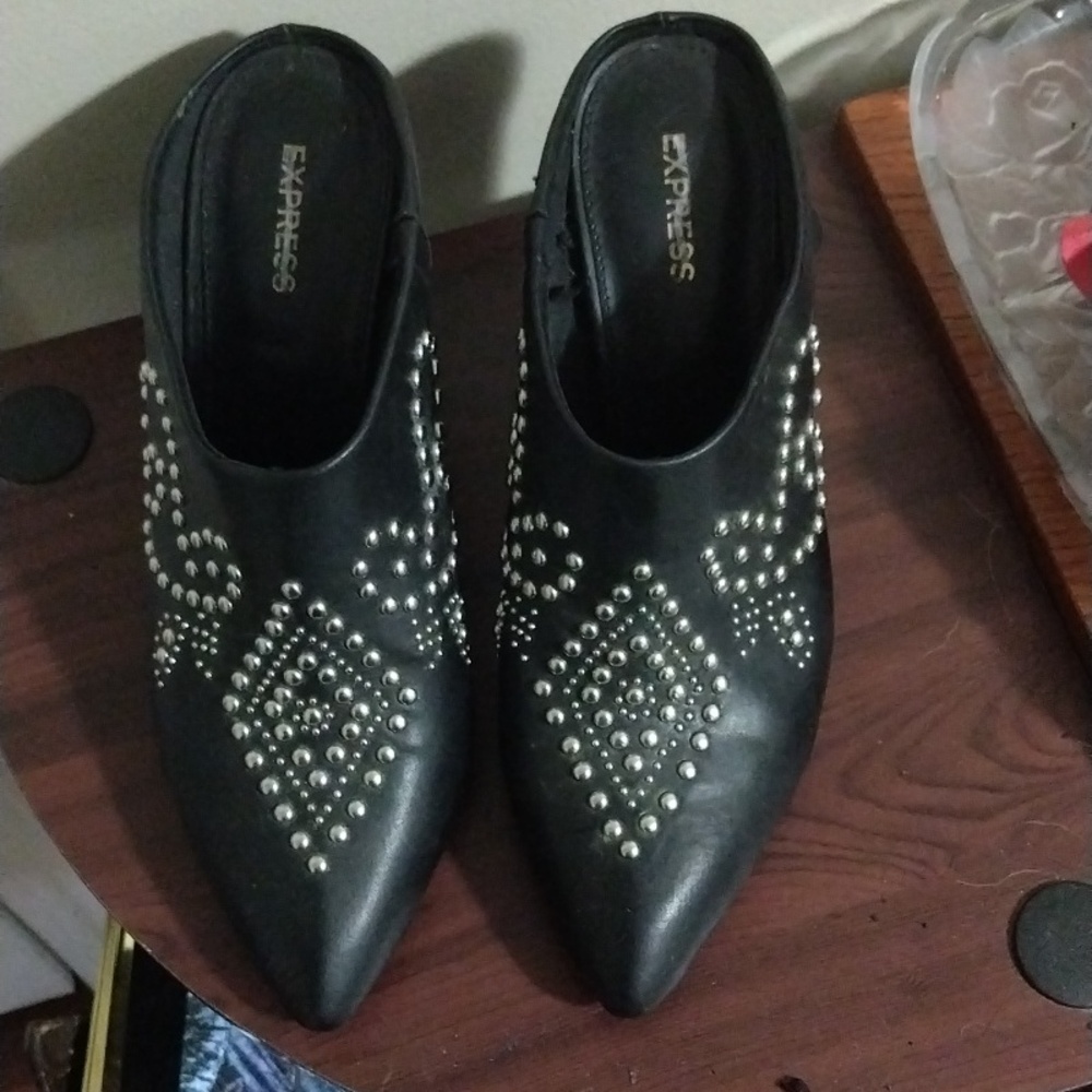 Express booties